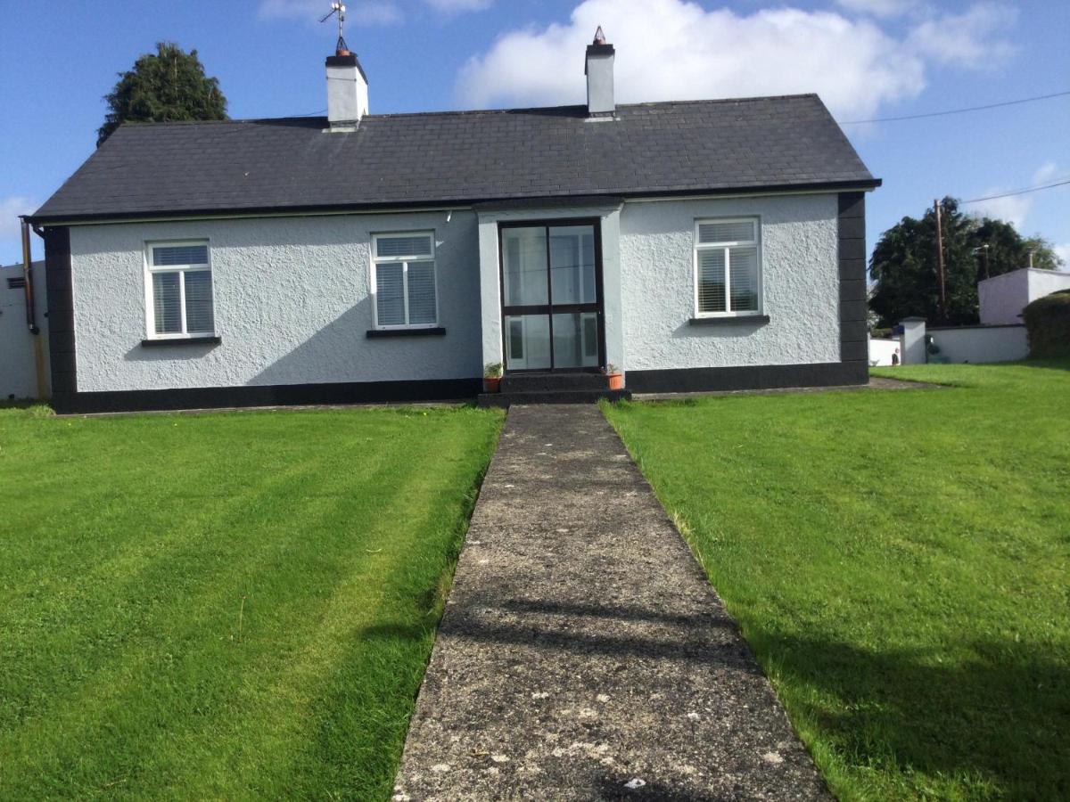 Brigid M'S Farm House Killashandra Exterior foto
